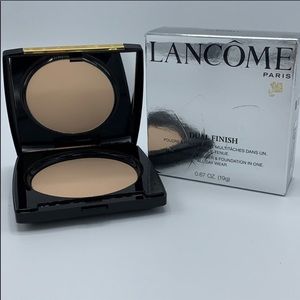 Lancome Paris Dual Finish 130 (N) Foundation